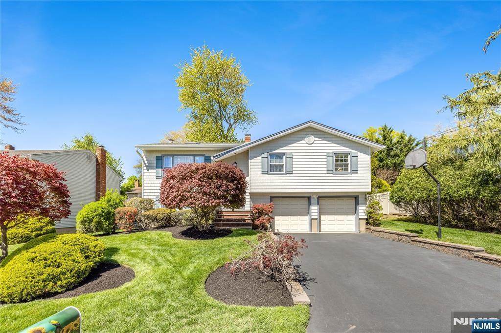 24 Hopper Avenue - Photo 1