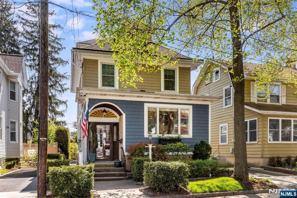 27 Edgewood Road - Photo 1