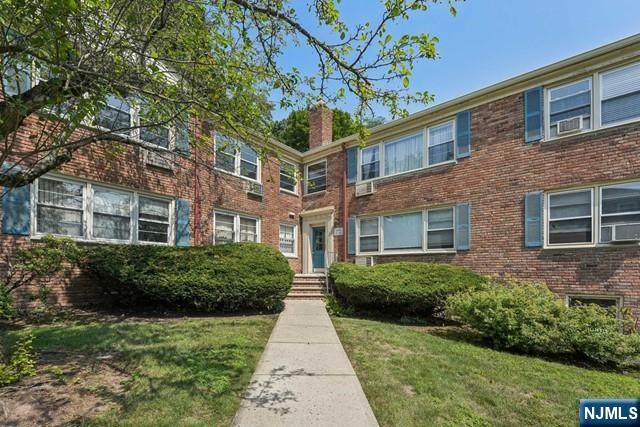 24 Hutton - Photo 1