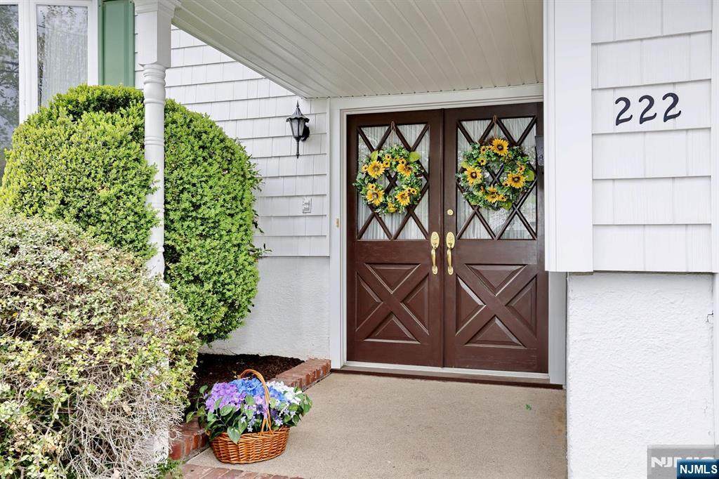 222 Merritt Drive - Photo 1