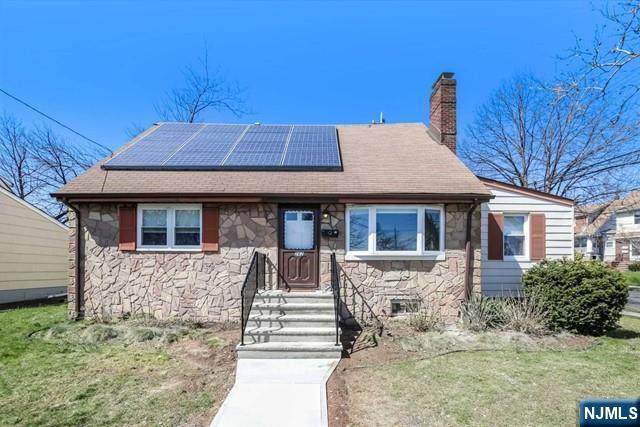262 James - Photo 1