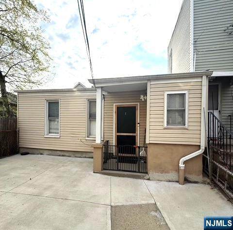 321 John - Photo 1