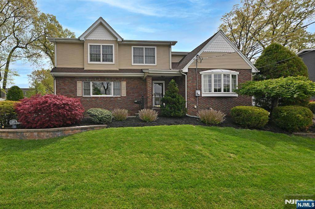 409 Walnut Street - Photo 1