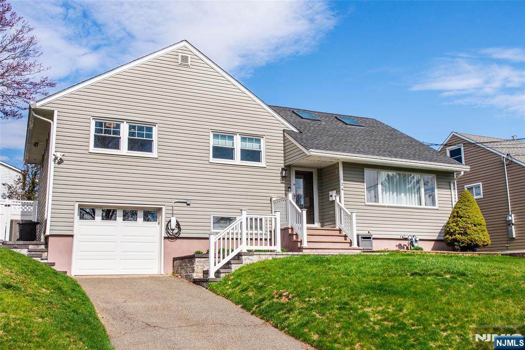 24 Lennon Place - Photo 1