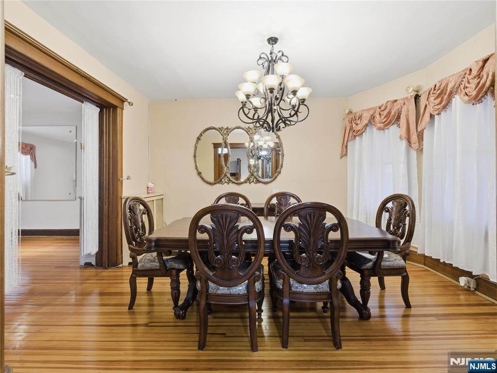 https://bt-photos.global.ssl.fastly.net/njmls/orig_boomver_1_26015360-1.jpg