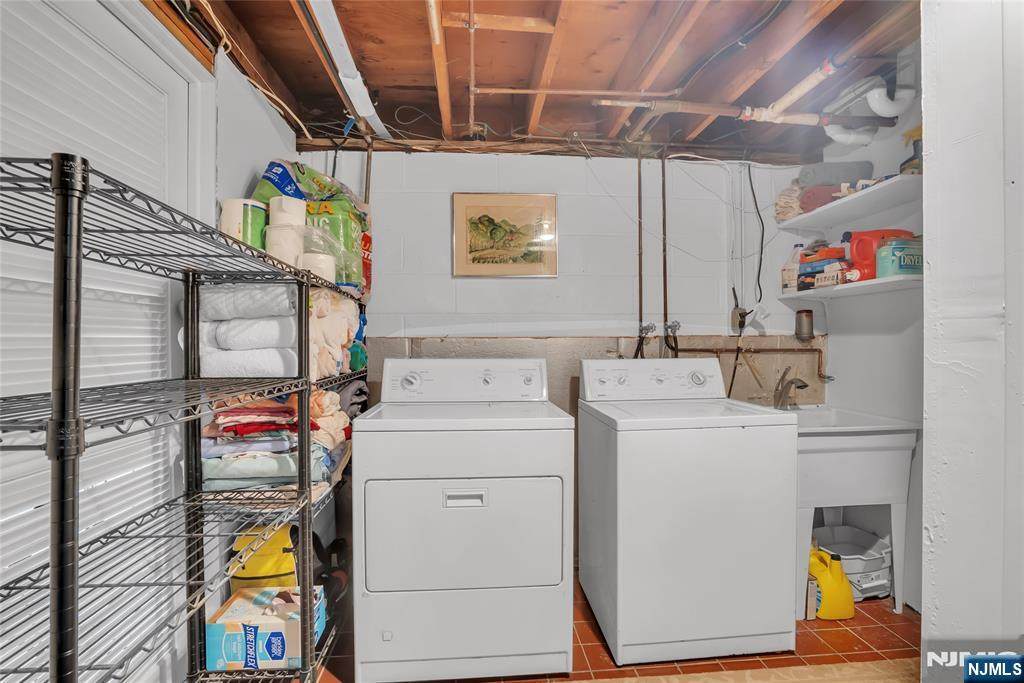 12 Stafford Drive - Photo 1