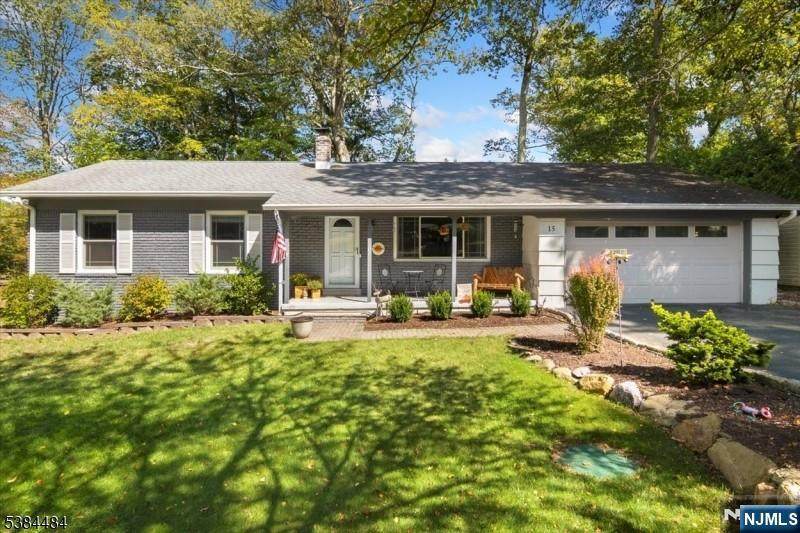 15 Upper High Crest Drive - Photo 1