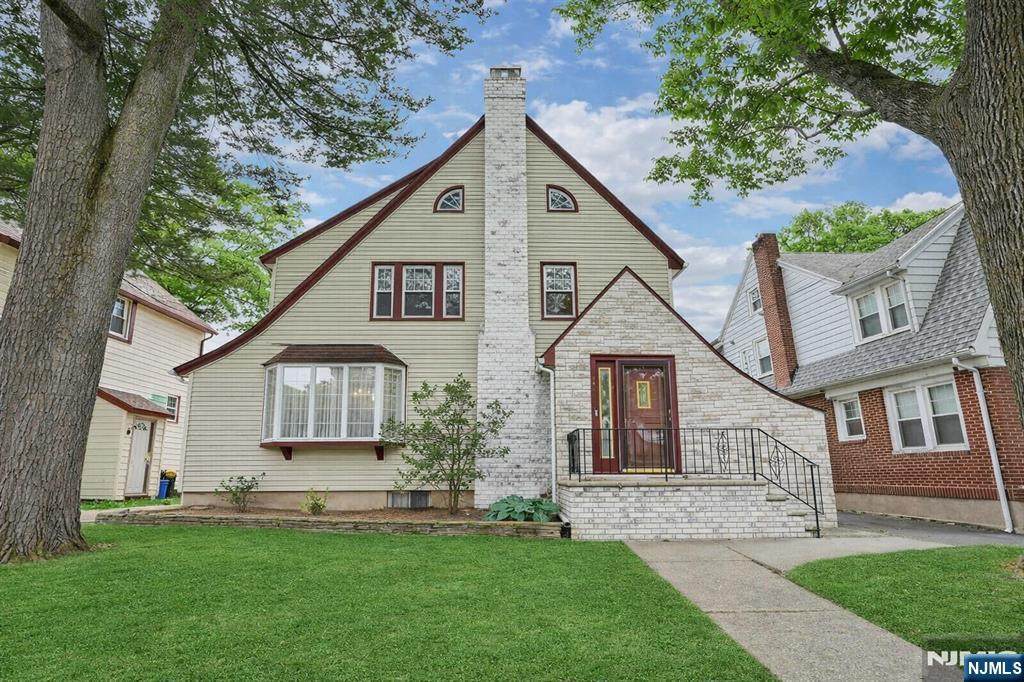 340 Sherman Avenue - Photo 1