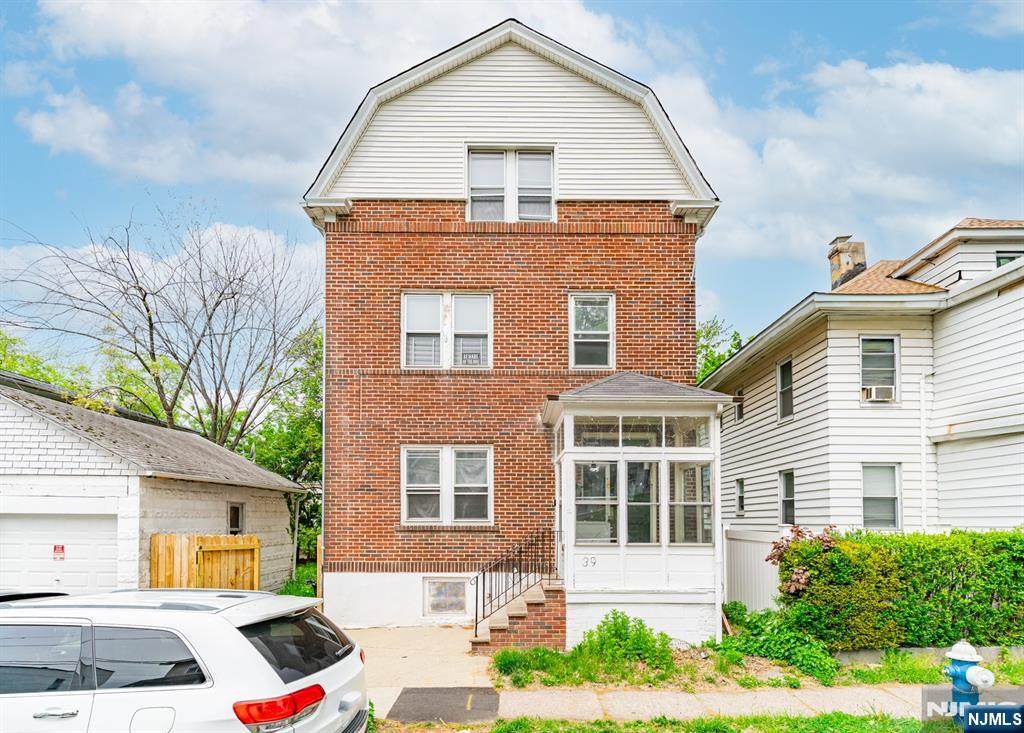 37-39 Lenox Avenue - Photo 1