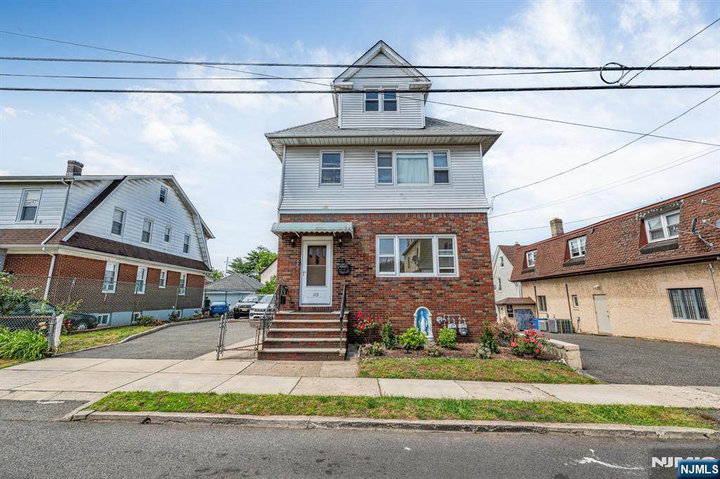 113 Wood Street - Photo 1
