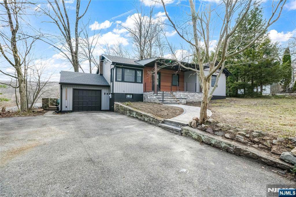 132 Upper High Crest Road - Photo 1