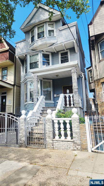 324 Clifton Avenue - Photo 1