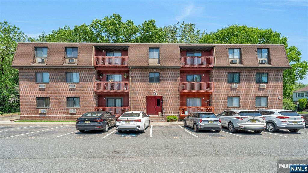 666 Mill Street - Photo 1