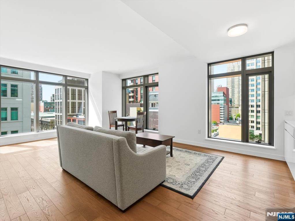 99 Hudson Street - Photo 1