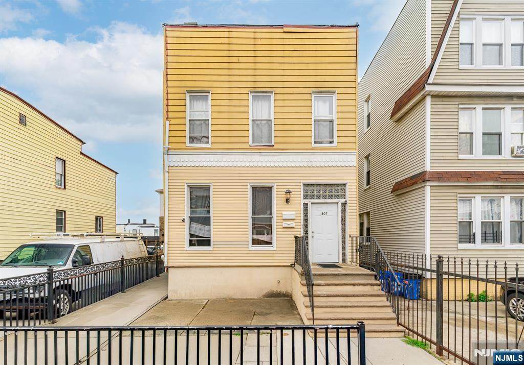 307 Old Bergen Road - Photo 1