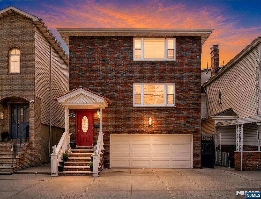 103 Houston Street - Photo 1