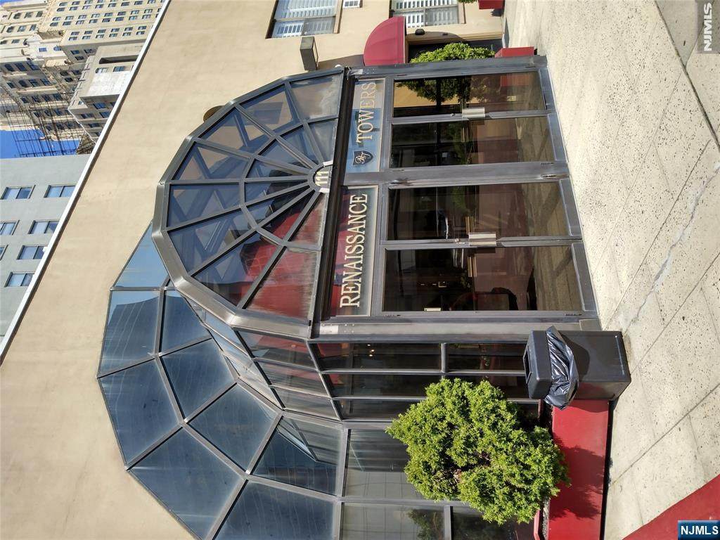 111 Mulberry Street - Photo 1