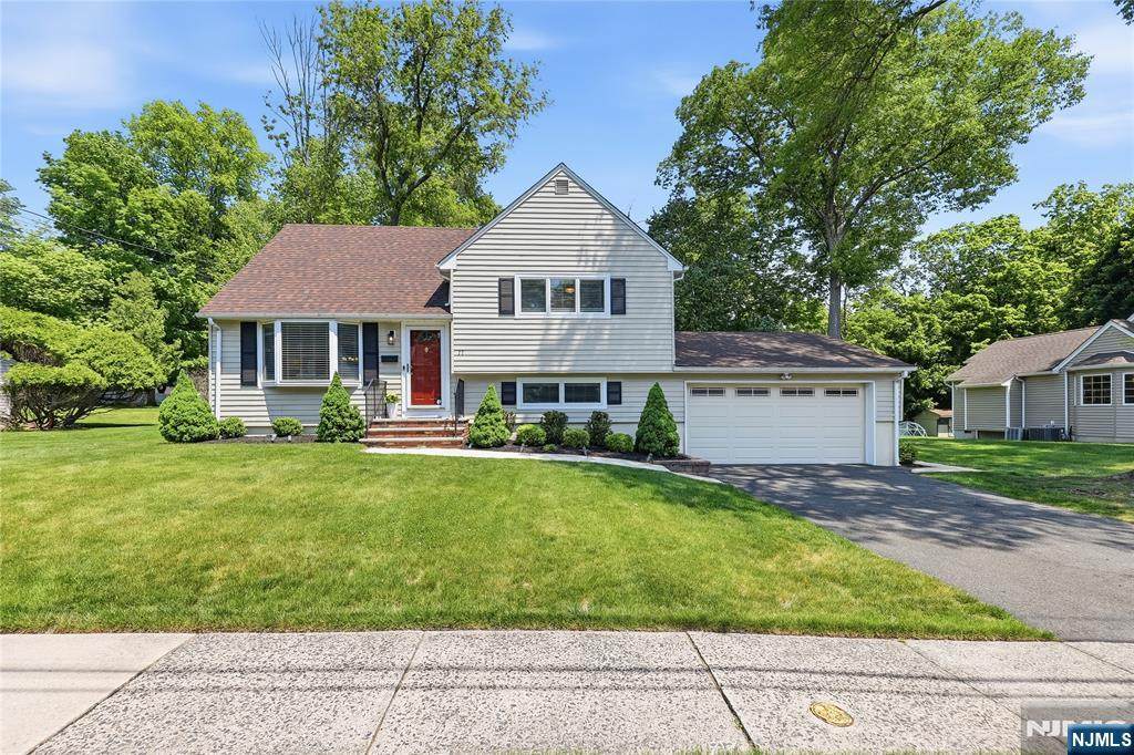 77 White Pond Road - Photo 1