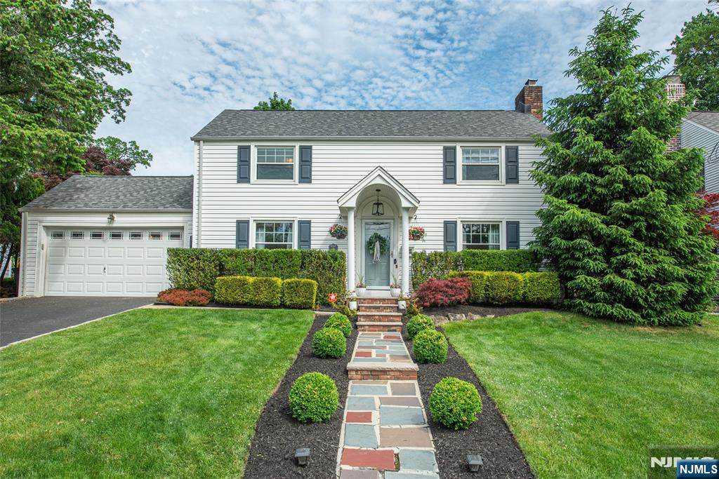 34 Coolidge - Photo 1