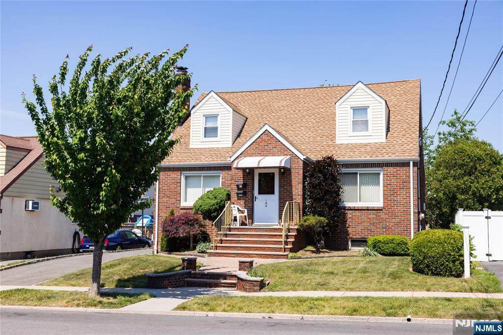 185 Paterson Avenue - Photo 1