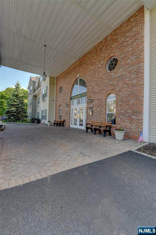 2 Richmond Road - Photo 1