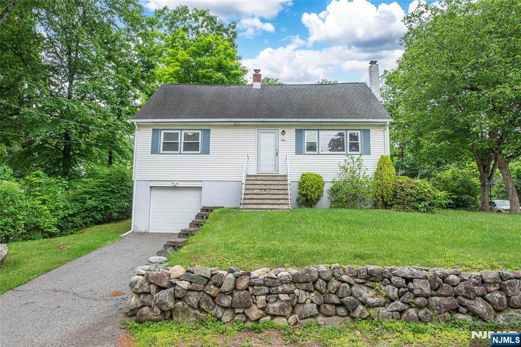 1 Aspen Road - Photo 1