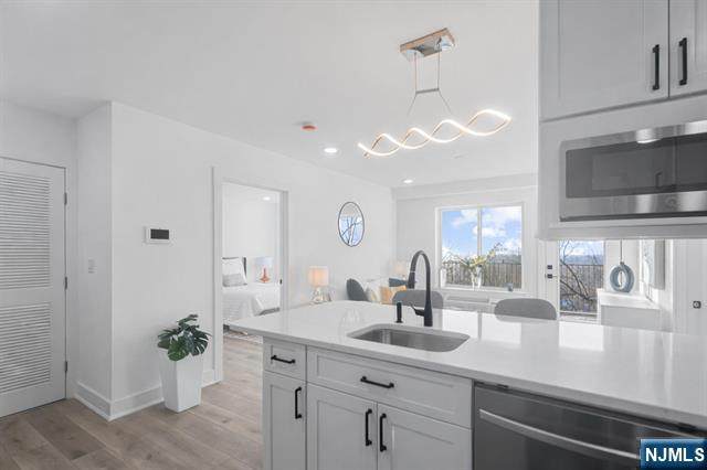 2601 Jane Street - Photo 1