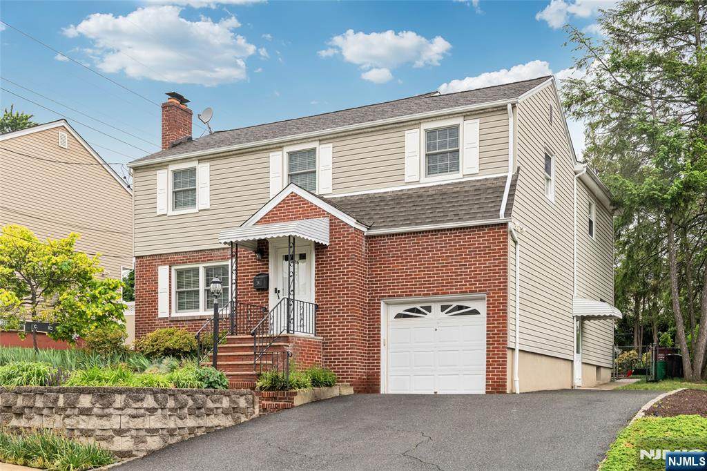26 Fischer Avenue - Photo 1