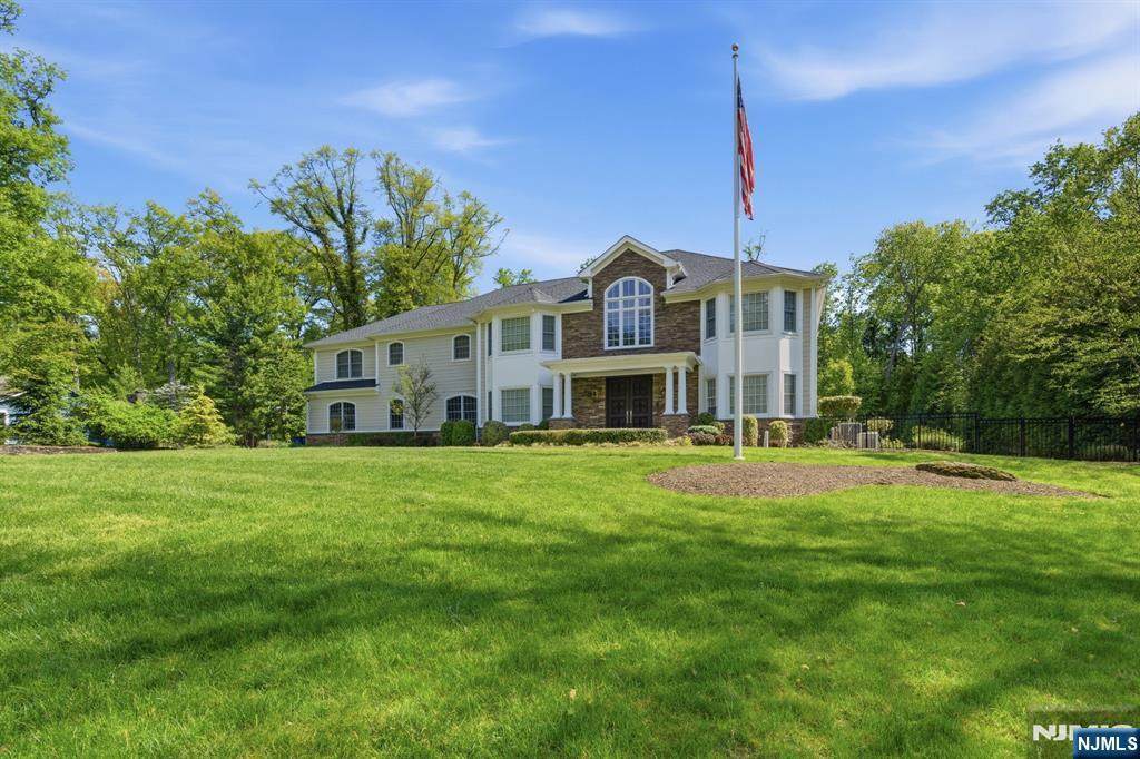 184 Donny Brook Drive - Photo 1