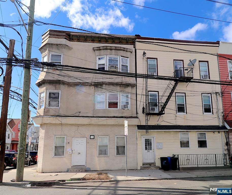 30 Fleming Avenue - Photo 1