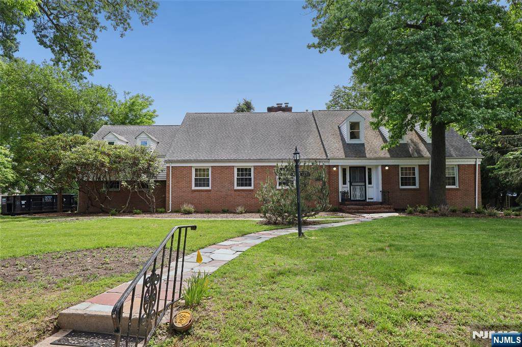 1271 Alicia Avenue - Photo 1