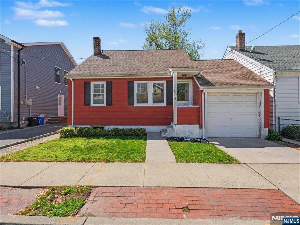 221 Ralph Street - Photo 1