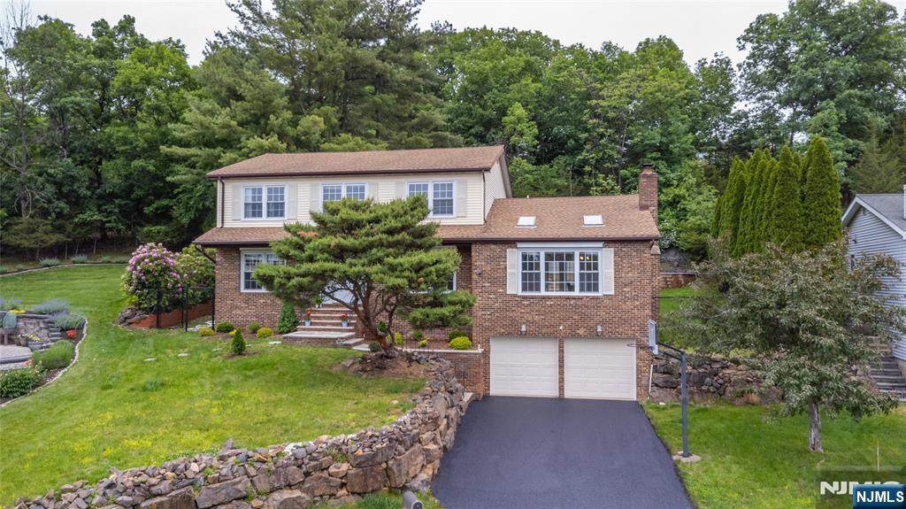 12 Rene Court - Photo 1