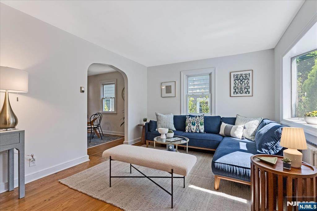 566 Barnett Place - Photo 1