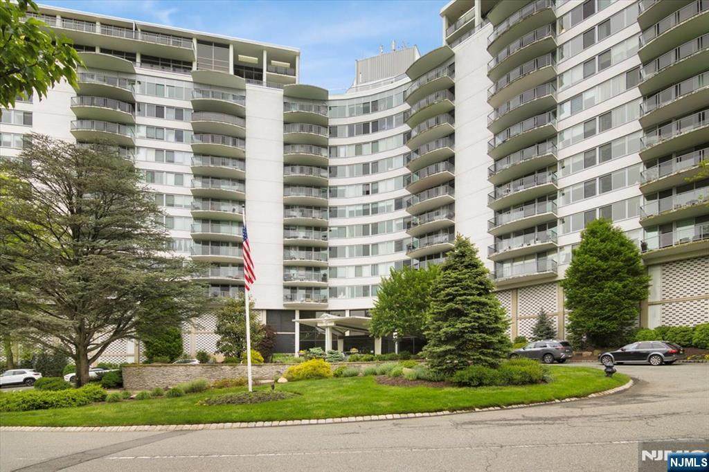 1 Claridge Drive - Photo 1