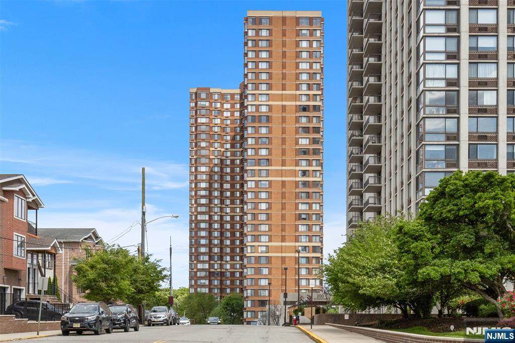 100 Old Palisade Road - Photo 1
