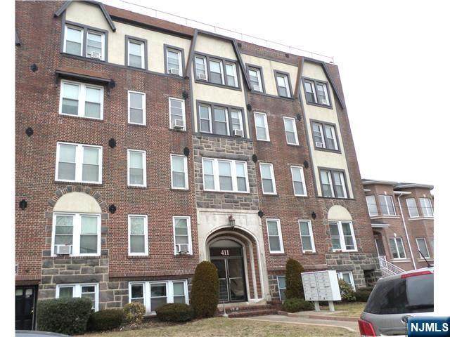 411 Highland - Photo 1