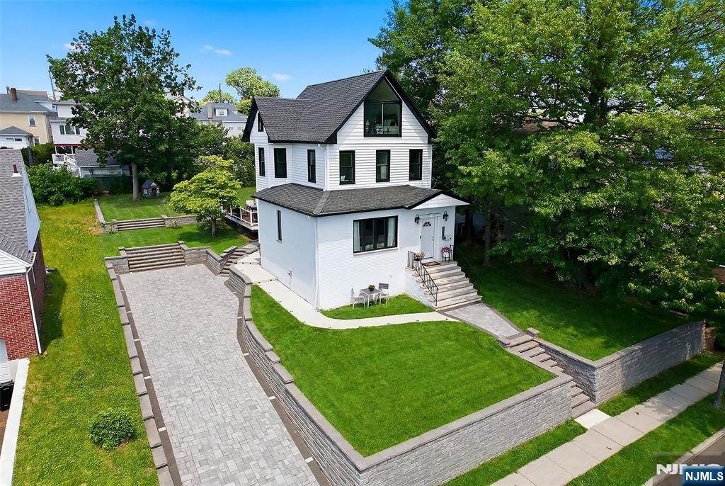 171 Madison Street - Photo 1