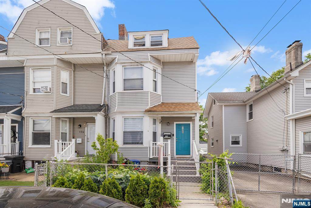 108 Ward Street - Photo 1