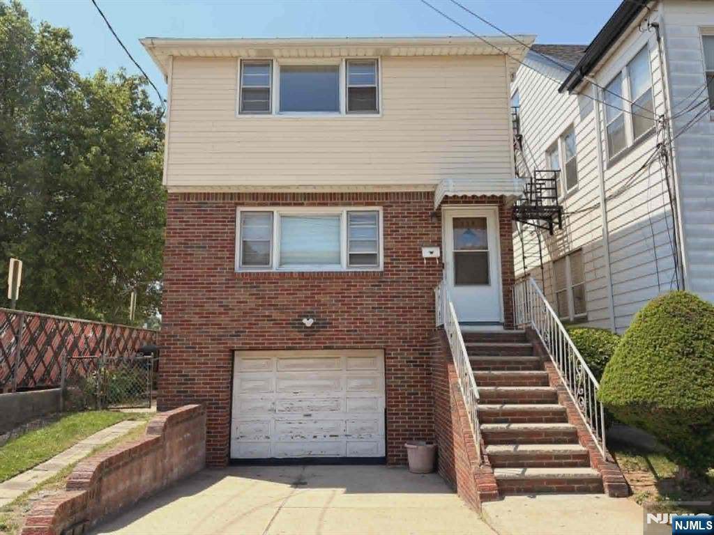 355 Devon - Photo 1