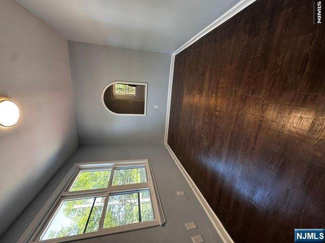284 Dayton - Photo 1