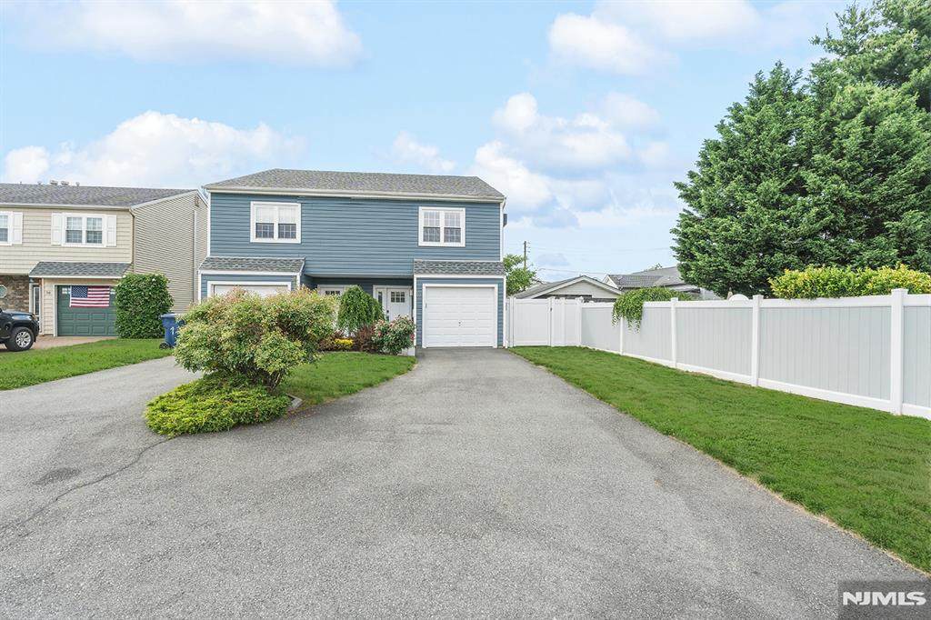 52 Reilly - Photo 1