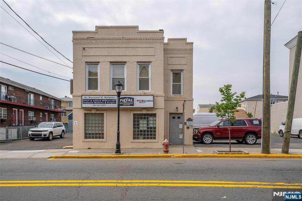 89 Anderson Avenue - Photo 1