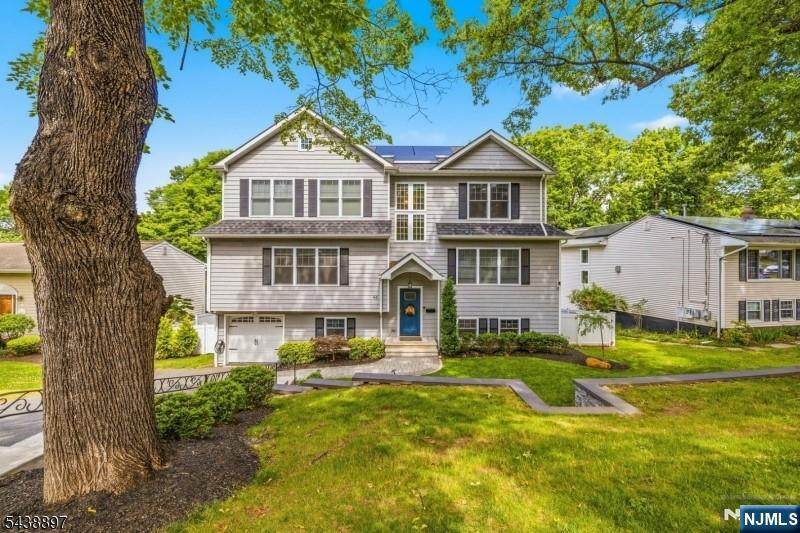 46 Edgemere Road - Photo 1