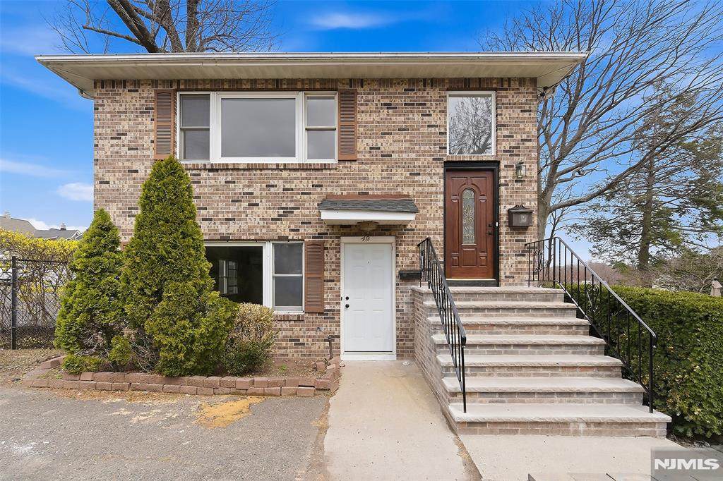 49 Pleasant - Photo 1