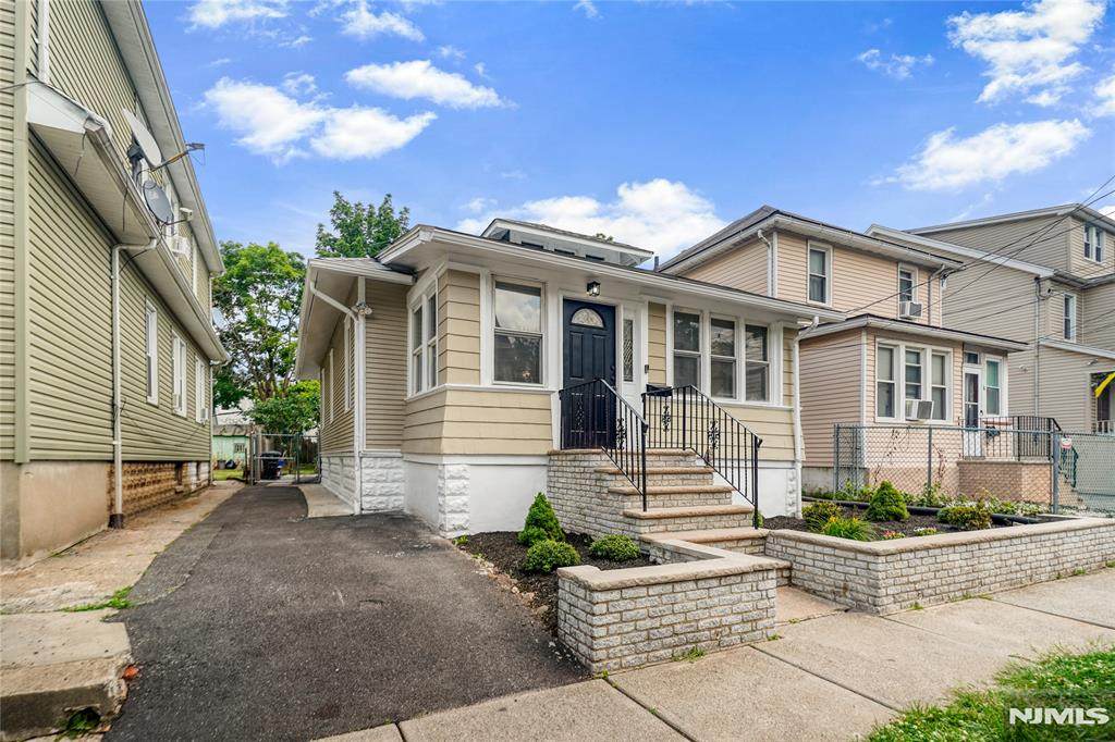 88 Franklin Terrace - Photo 1