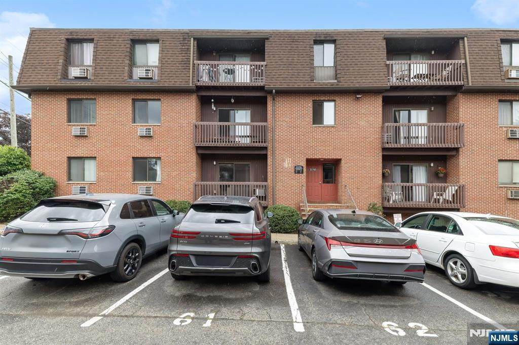 740 Mill Street - Photo 1