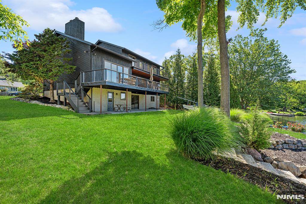 177 High Crest - Photo 1