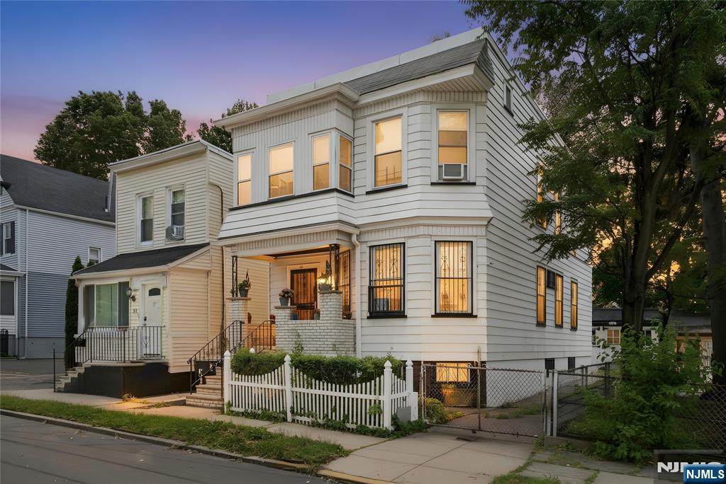 53 Grove Terrace - Photo 1