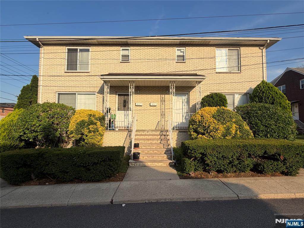 440 Brinkerhoff - Photo 1